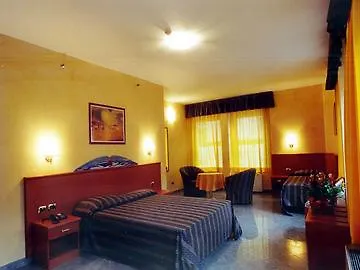 Hotel Kebhotel 3*